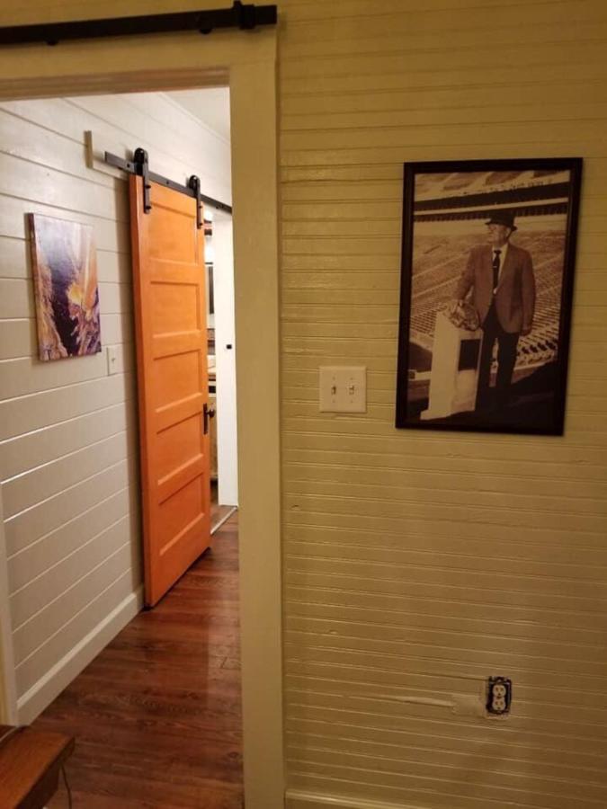 Clemson Memorabilia House Frank Howard III Home Exterior foto